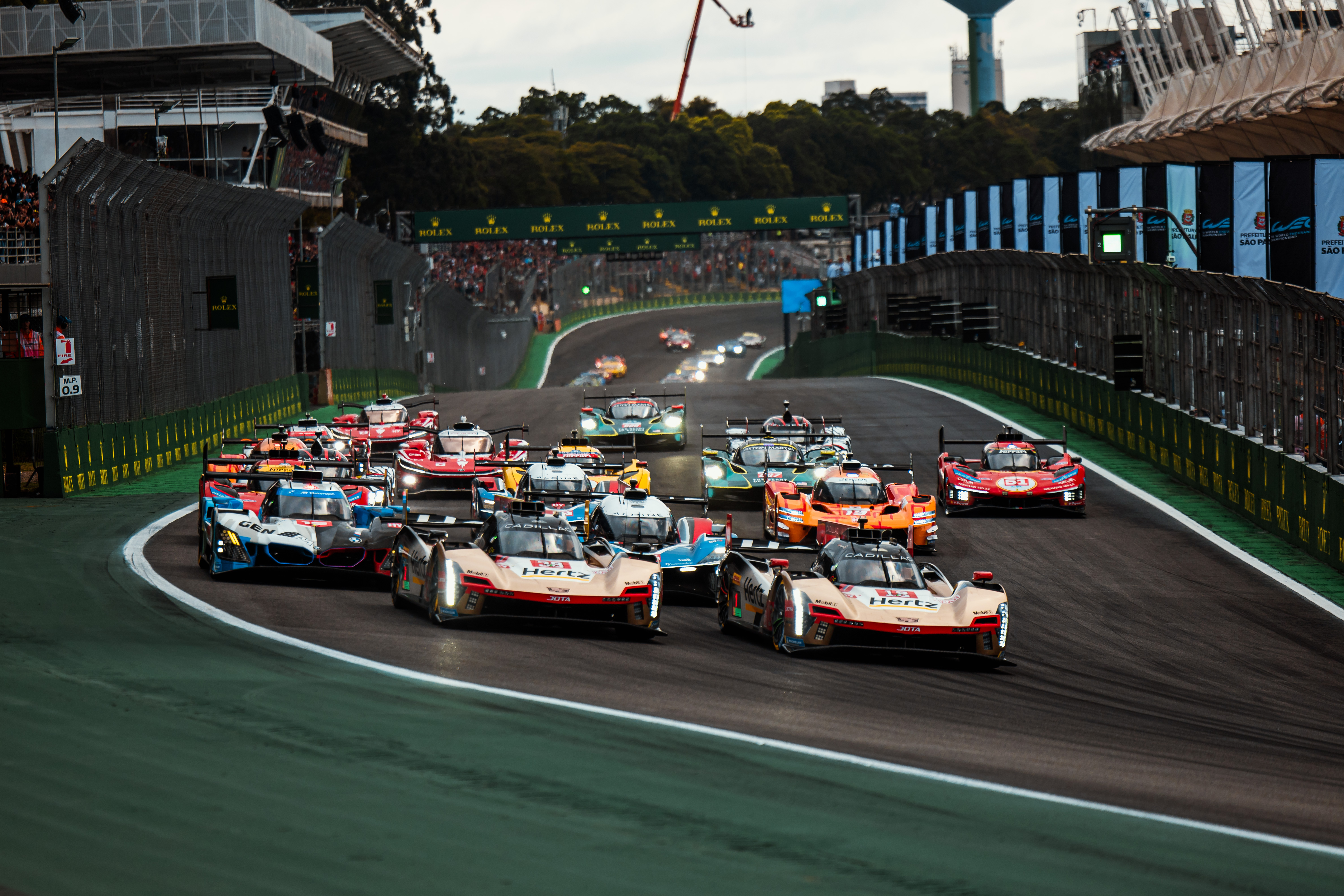FIA WEC ruší závody v Kataru a Bahrajnu, pojede se Barcelona a Monza